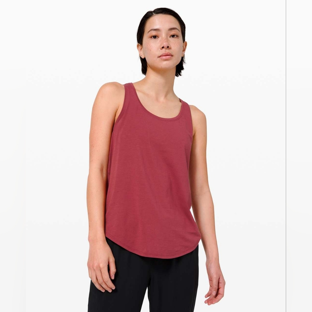 Lululemon Athletica Love Tank *Pleated In Chianti Size 6